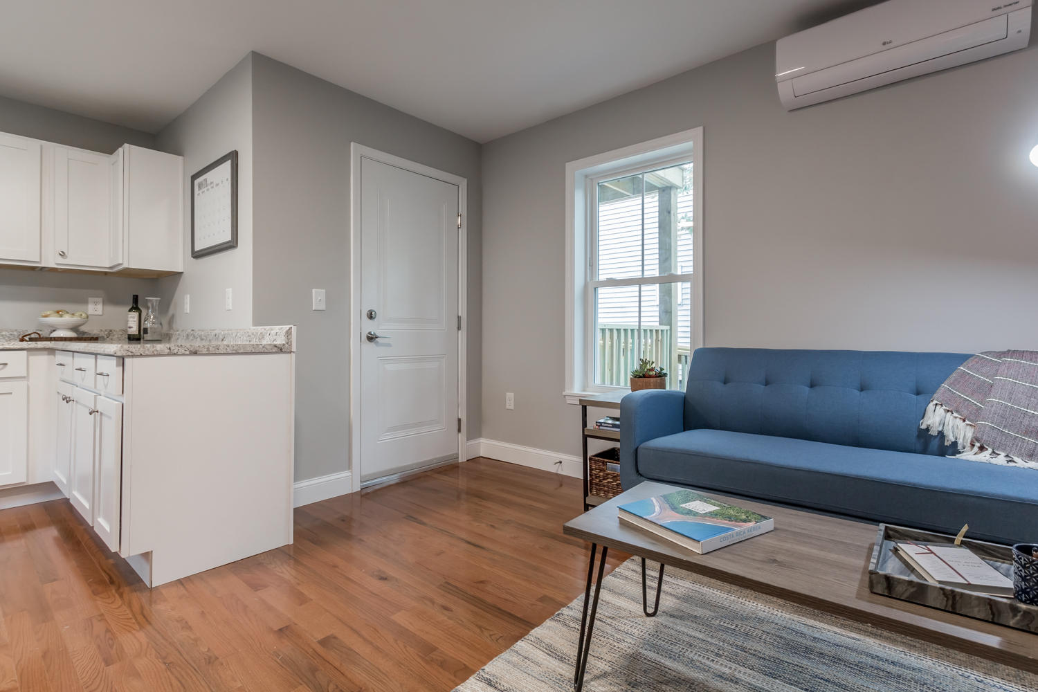 75 Quebec Street, Unit 2 Portland, ME 04101 - Photo 6 of 23 Entry/Living Area