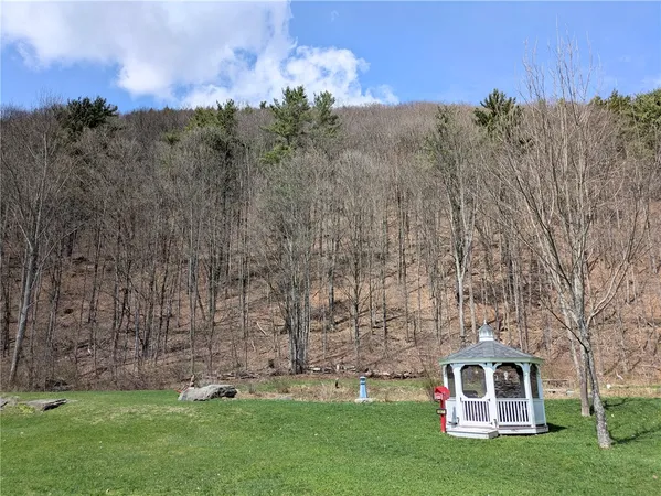 $239,000 | 10671 Highway 7, Worcester, NY 12064