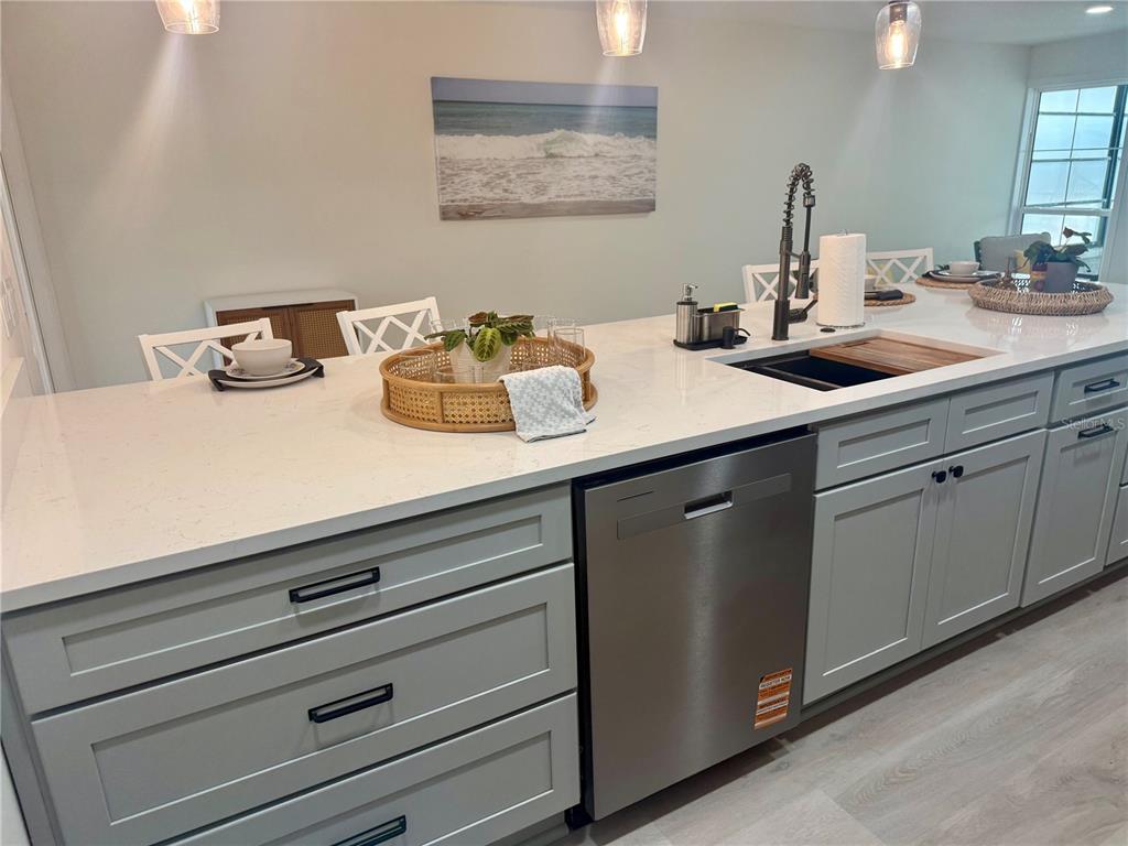 337 Rex Place, Unit B Madeira Beach, FL 33708 - Photo 6 of 70 Gallery Image 6