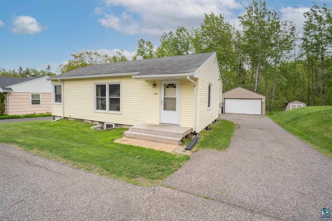 936 West Arrowhead Road Duluth, MN 55811 - Photo 1 of 19 Gallery Image 1