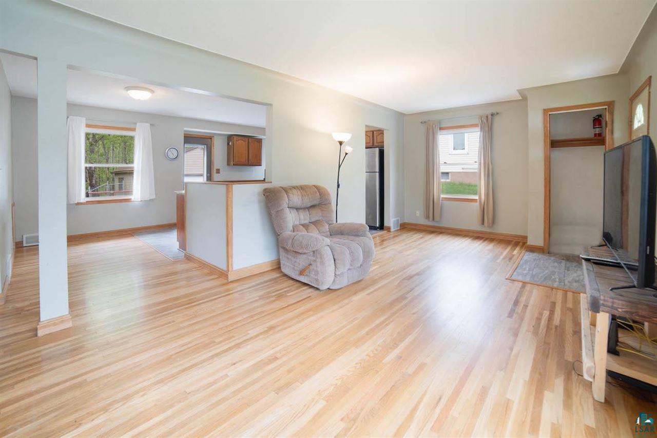936 West Arrowhead Road Duluth, MN 55811 - Photo 3 of 19 Gallery Image 3