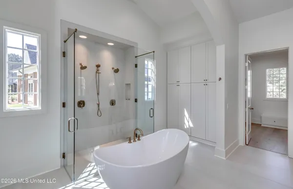 $1,315,000 | 103 Lamour Point, Madison, MS 39110