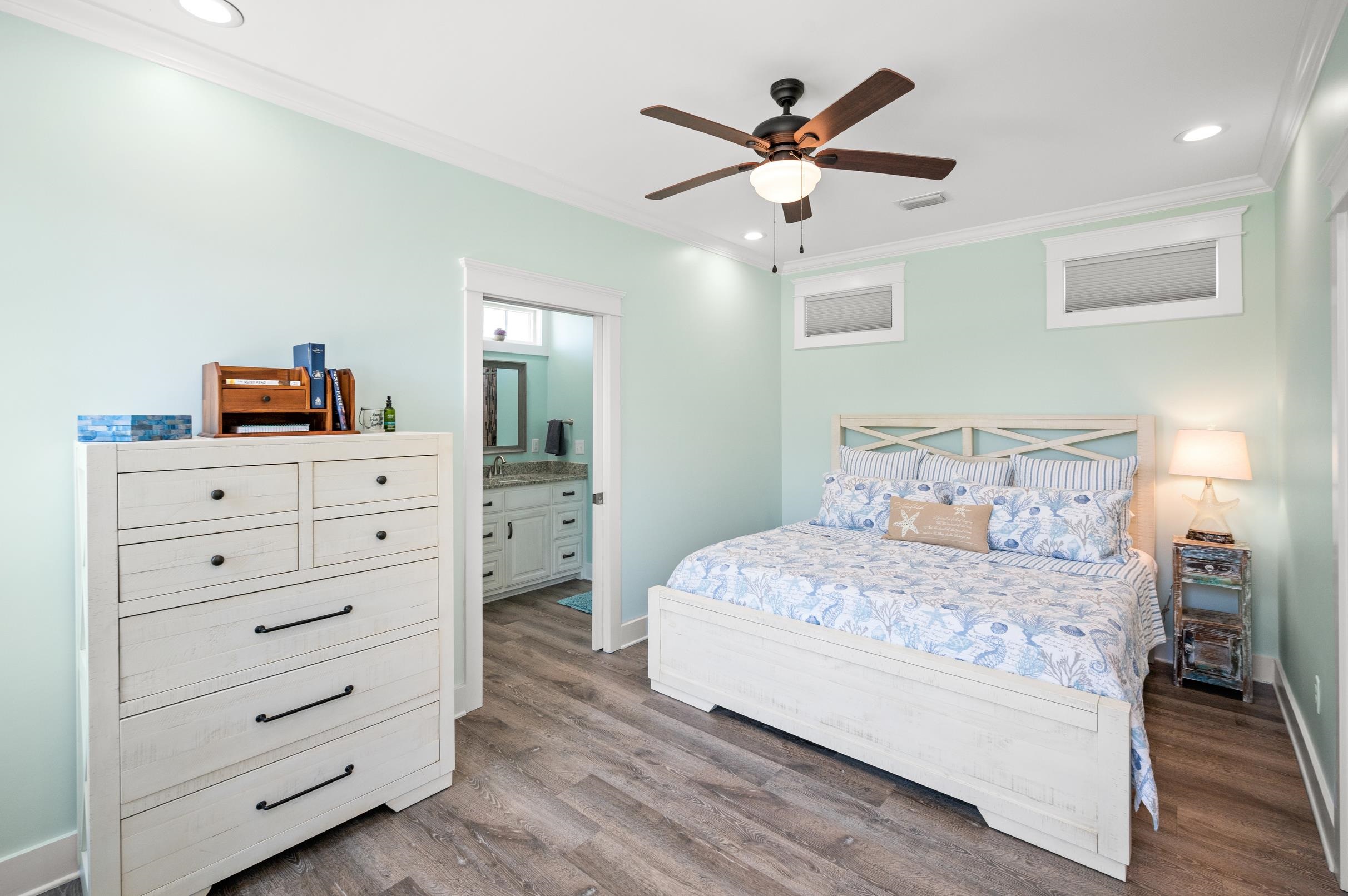 11881 Gateway Drive Elberta, AL 36530 - Photo 11 of 43 Primary Bedroom