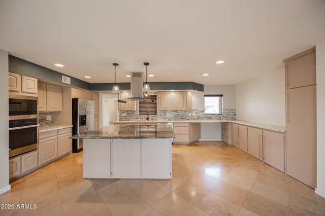 $2,995 | 4704 North 83rd Street, Scottsdale, AZ 85251