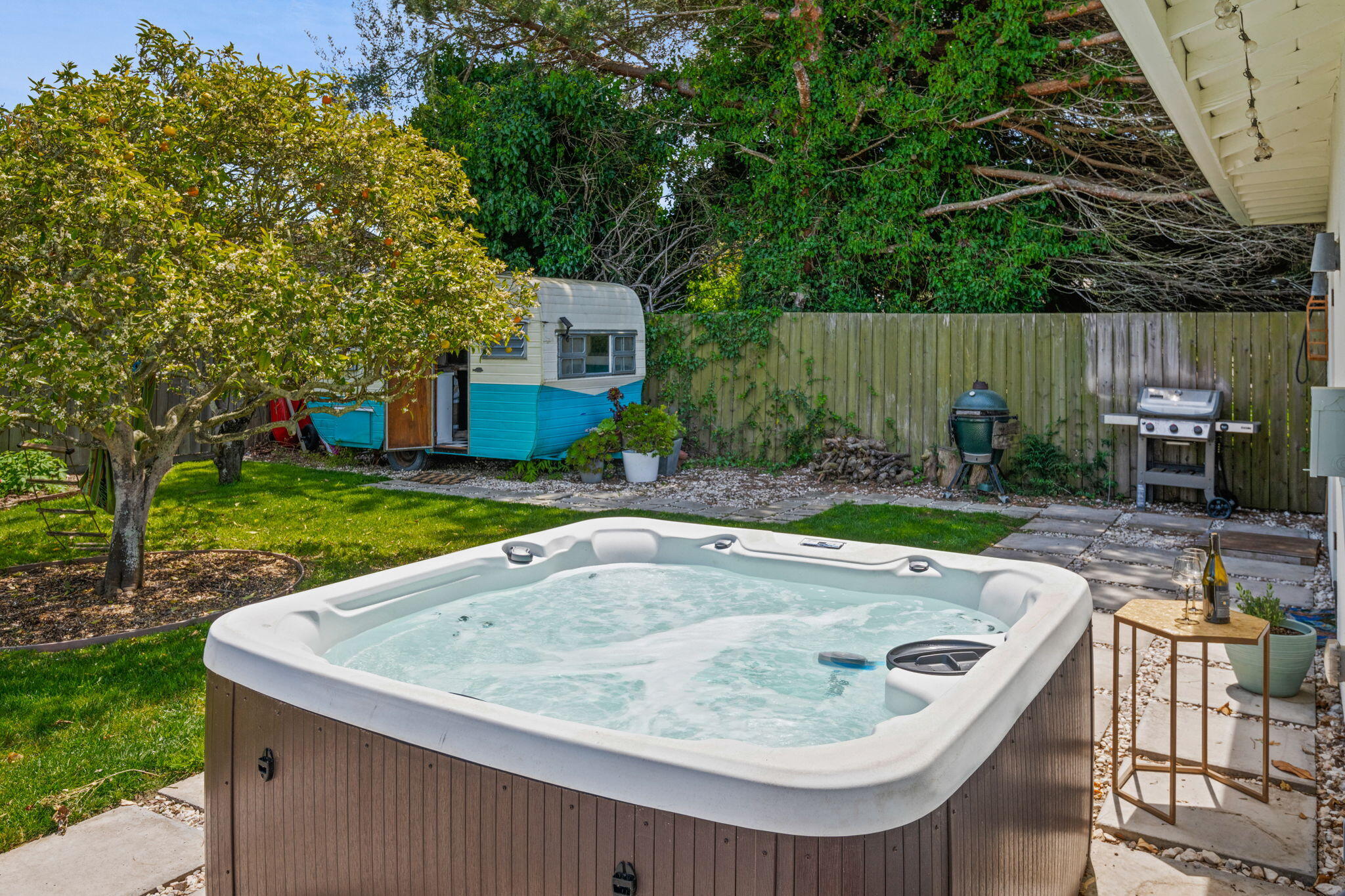 308 Cooper Road Santa Barbara, CA 93109 - Photo 20 of 29 Hot Tub