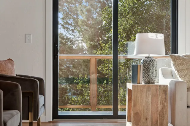 $925,000 | 6689 Exeter Drive, Oakland, CA 94611