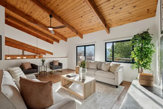 $925,000 | 6689 Exeter Drive, Oakland, CA 94611