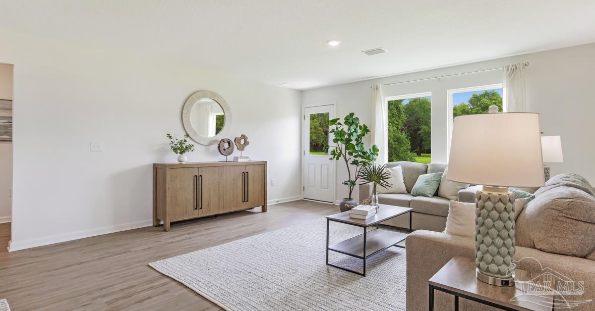 1123 Green Gate Road Cantonment, FL 32533 - Photo 13 of 28