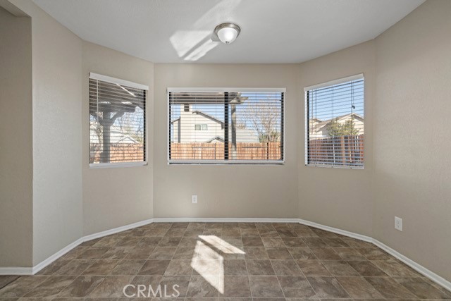 523 East Kettering Street Lancaster, CA 93535 - Photo 7 of 28