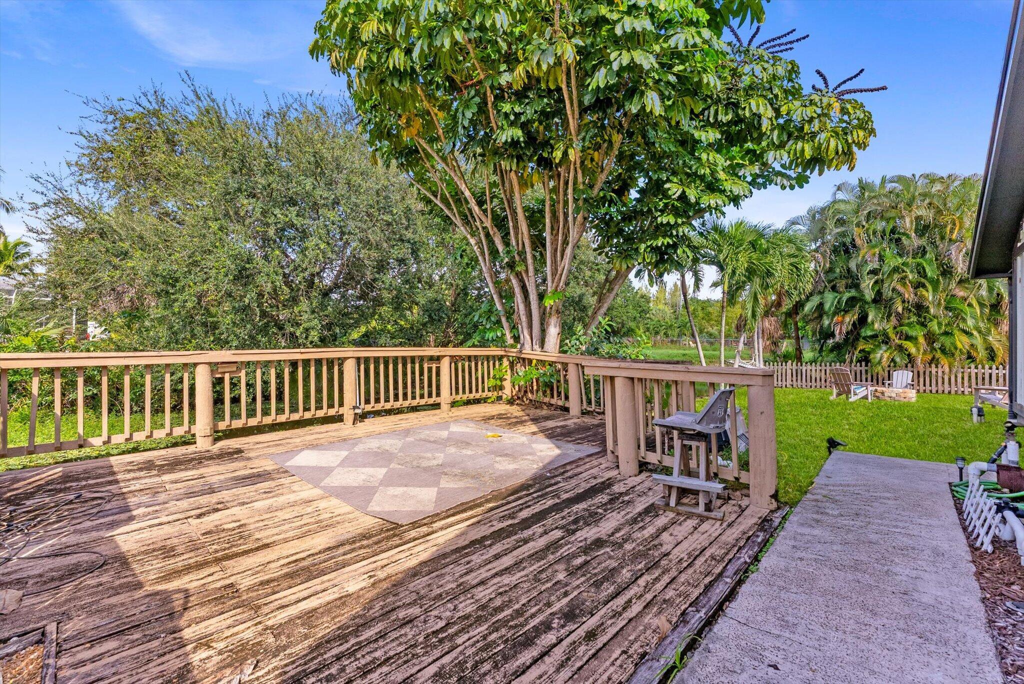 6515 Riparian Road Atlantis, FL 33462 - Photo 53 of 64 52-52