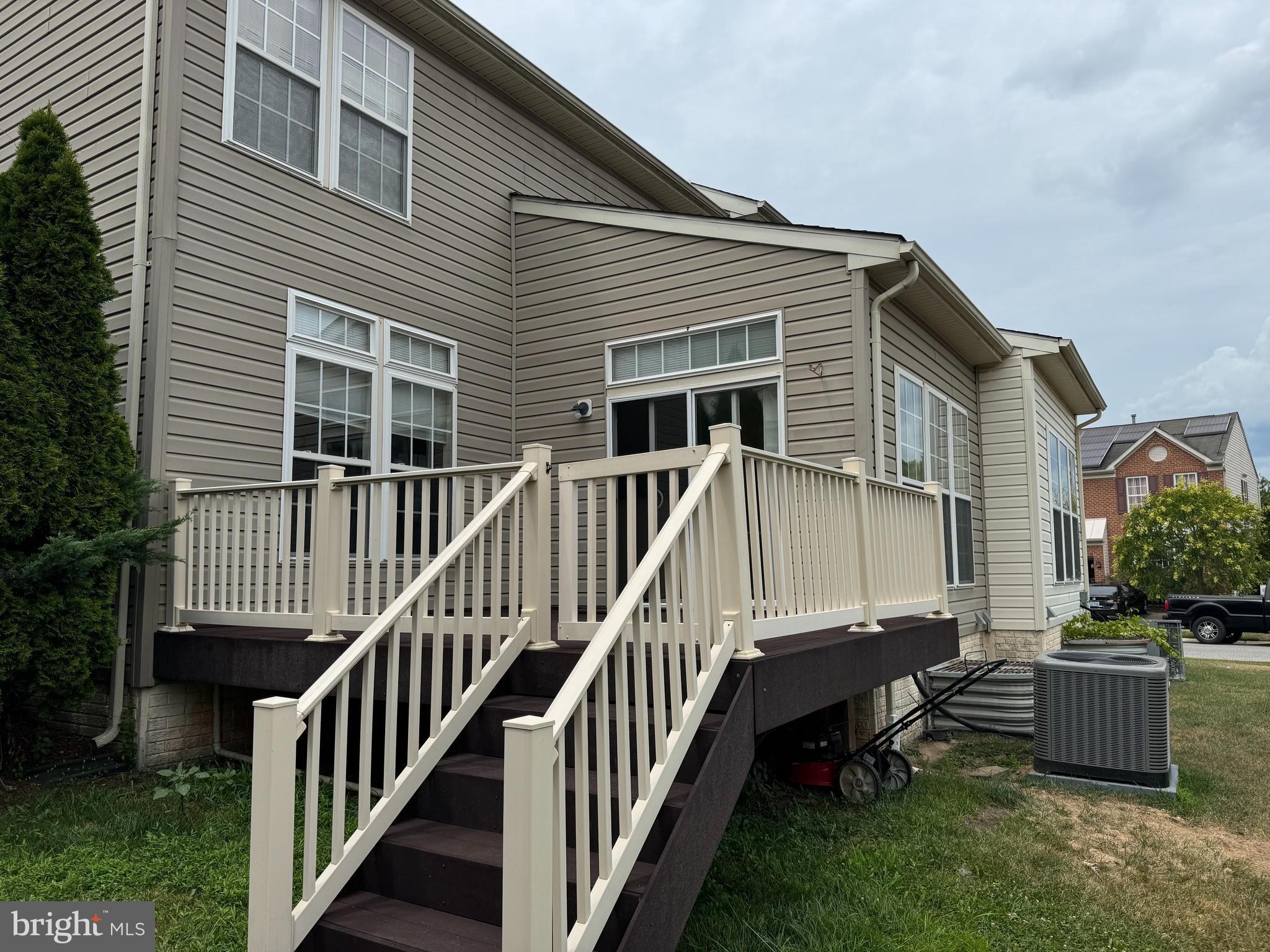 2429 Knapps Way Odenton, MD 21113 - Photo 27 of 27 Deck