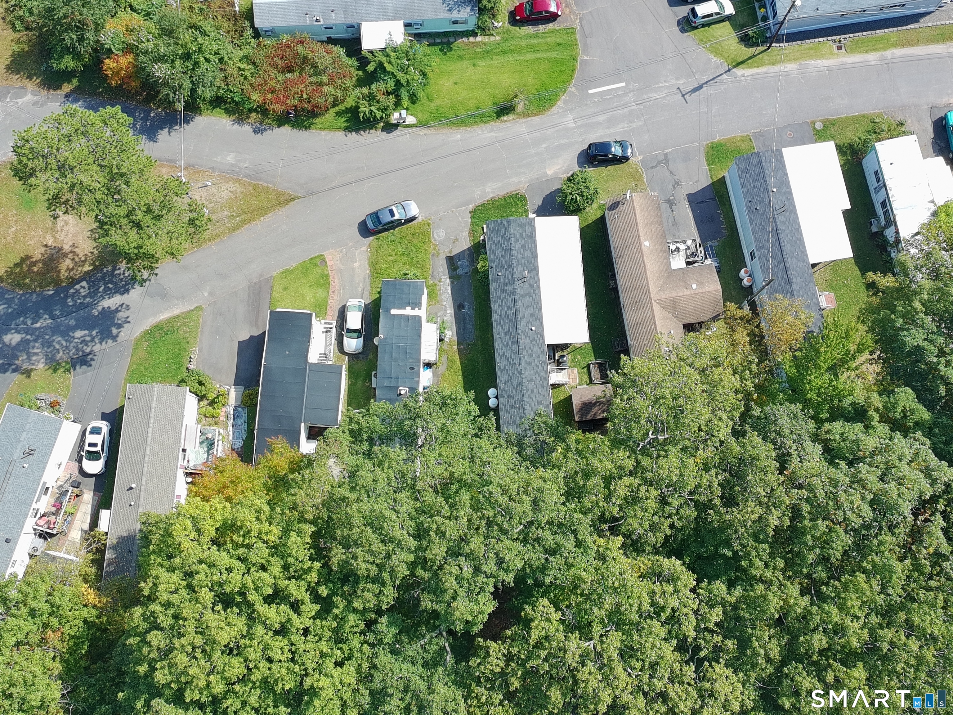 325 Kelly Road Vernon, CT 06066 - Photo 19 of 20 Gallery Image 19