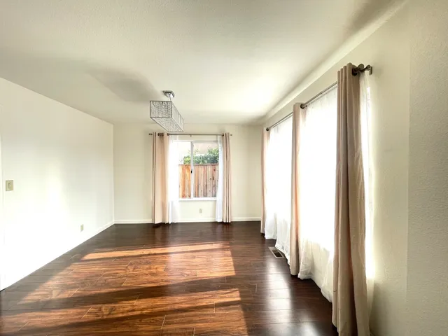 $3,800 | 4176 Bell Common, Fremont, CA 94536