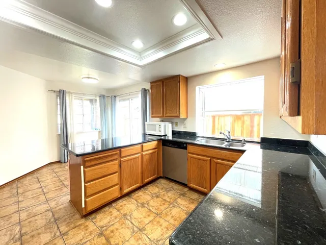 $3,800 | 4176 Bell Common, Fremont, CA 94536