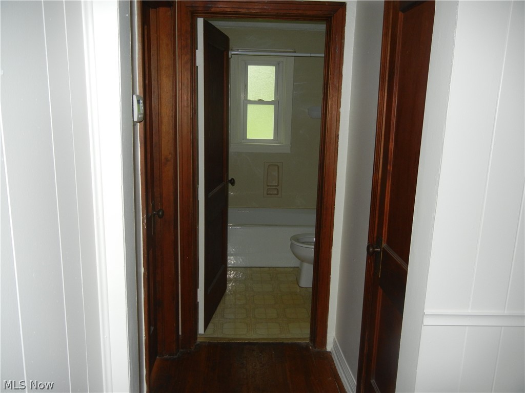 3084 Mayfair Road Akron, OH 44312 - Photo 8 of 21