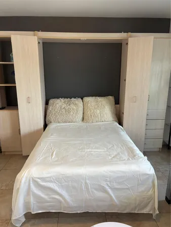 $1,650 | 2900 Northeast 30th Street, Unit B2, Fort Lauderdale, FL 33306