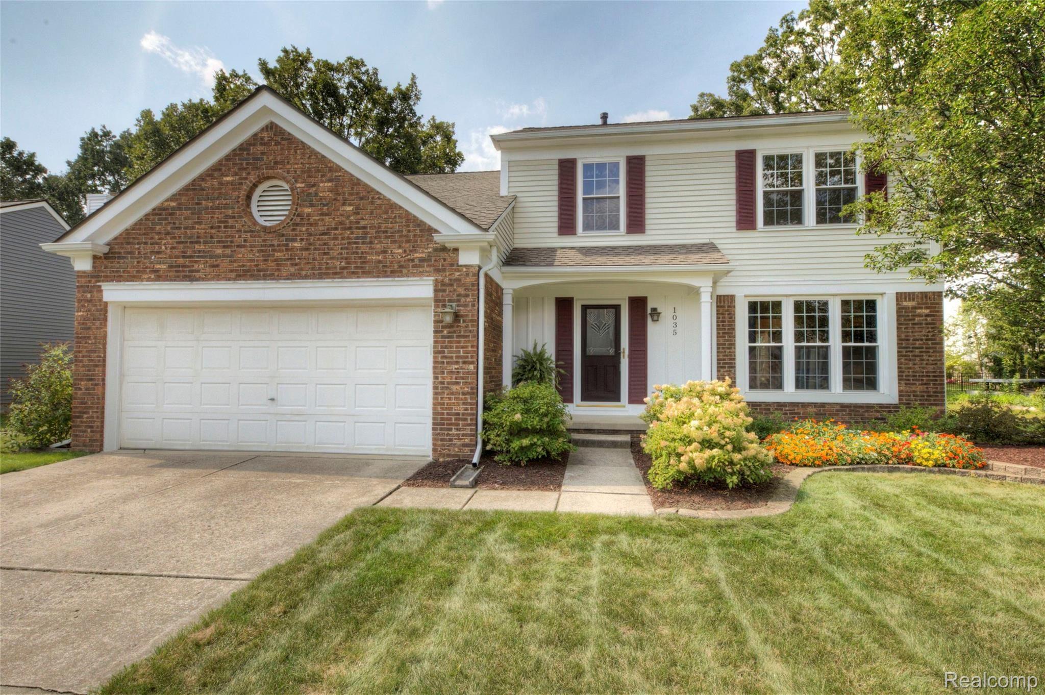 1035 Paddington Road Canton, MI 48187 - Photo 2 of 51 2. Front