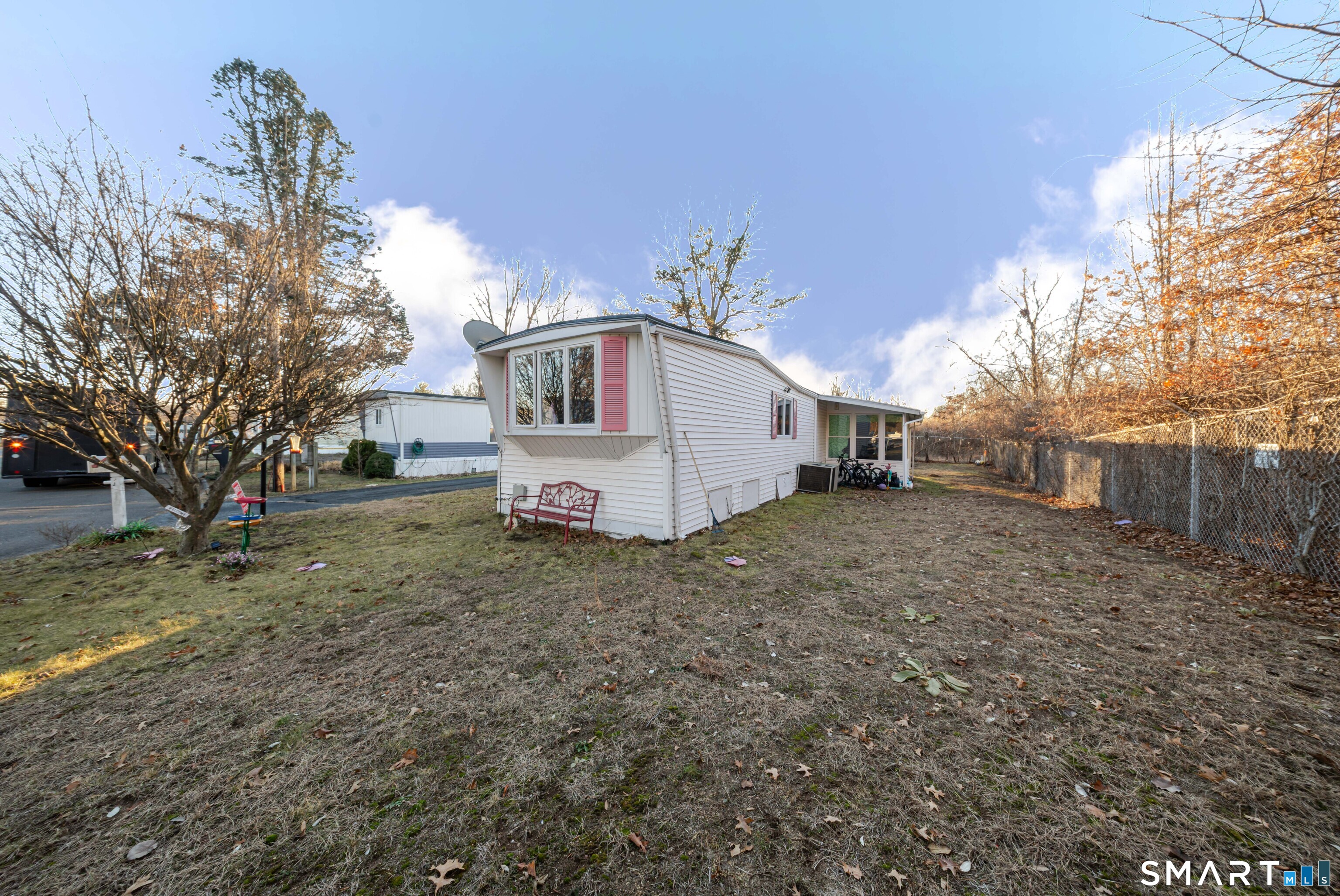 93 Shawnee Road East Hartford, CT 06118 - Photo 23 of 37