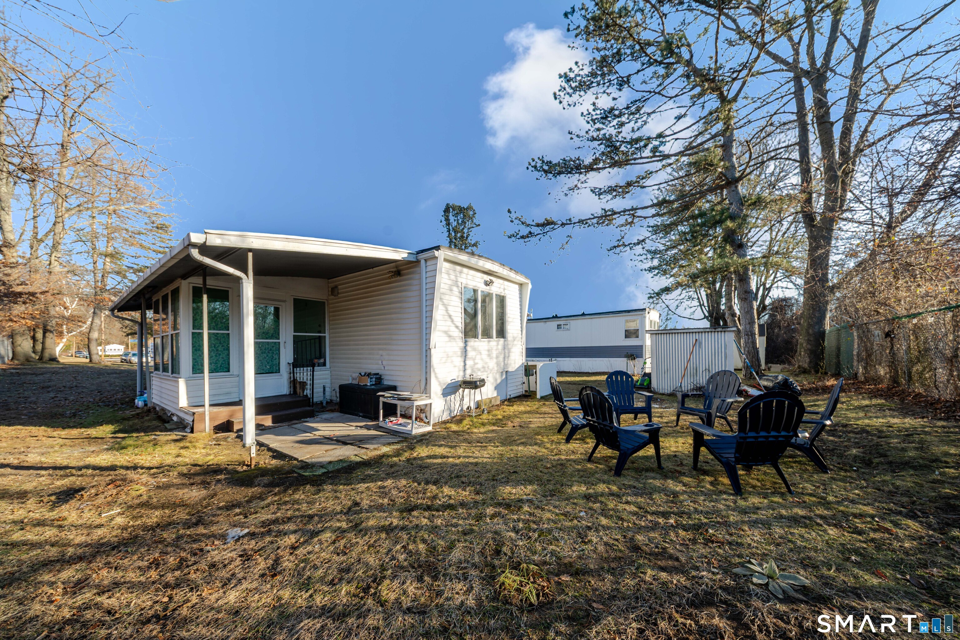 93 Shawnee Road East Hartford, CT 06118 - Photo 3 of 37