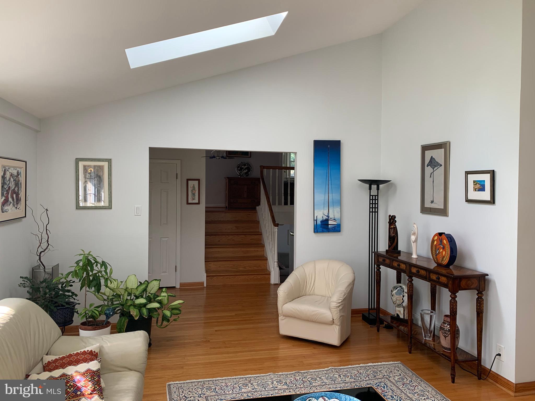 1012 Spring Valley Road Jenkintown, PA 19046 - Photo 9 of 56