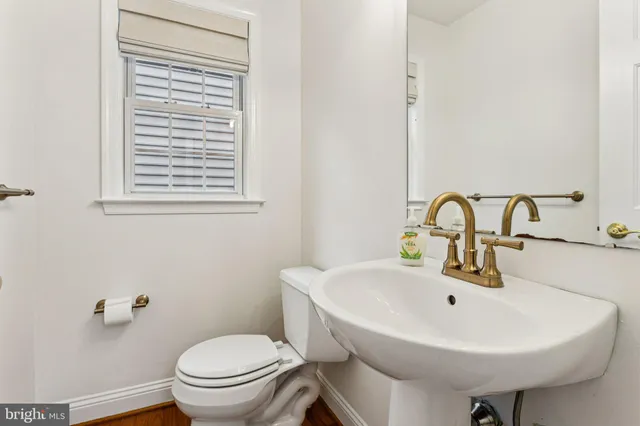 $665,000 | 9 Fenwyck Circle, Phoenixville, PA 19460