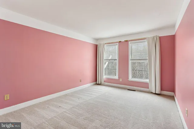 $665,000 | 9 Fenwyck Circle, Phoenixville, PA 19460