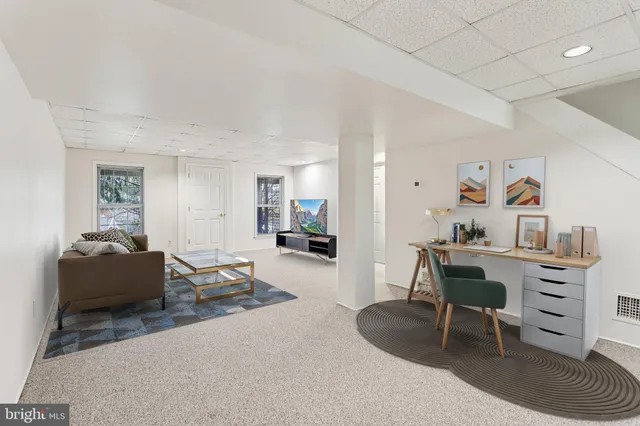 $665,000 | 9 Fenwyck Circle, Phoenixville, PA 19460