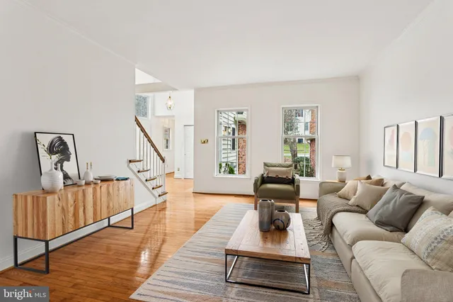 $665,000 | 9 Fenwyck Circle, Phoenixville, PA 19460