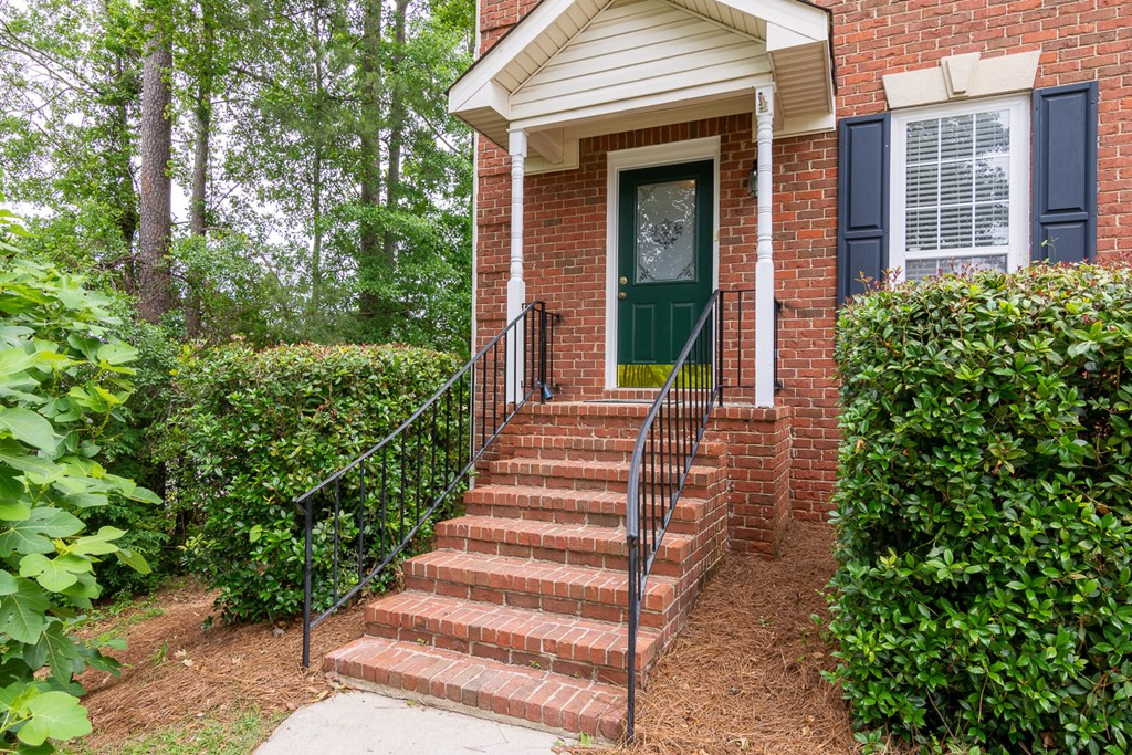311 Bridle Path Road North Augusta, SC 29860 - Photo 2 of 34