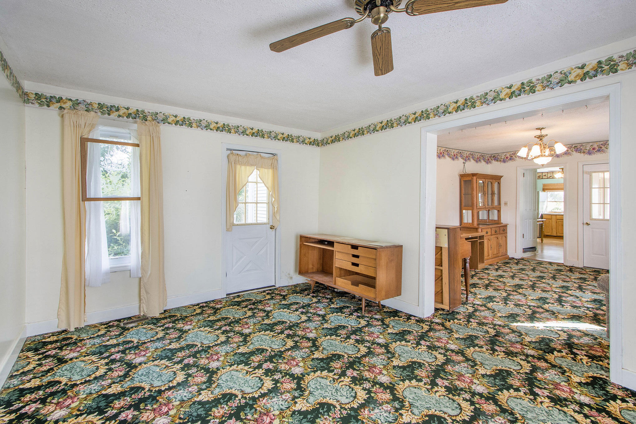 131 Kirby Road Mendon, MI 49072 - Photo 11 of 18 131Kirby_7
