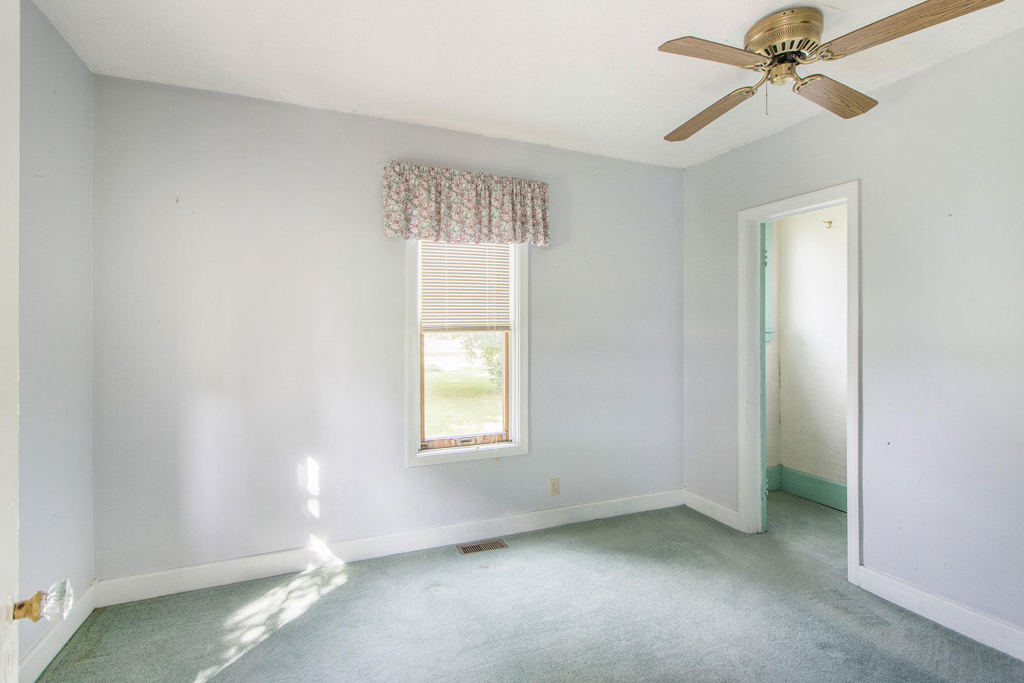 131 Kirby Road Mendon, MI 49072 - Photo 10 of 18 131Kirby_5