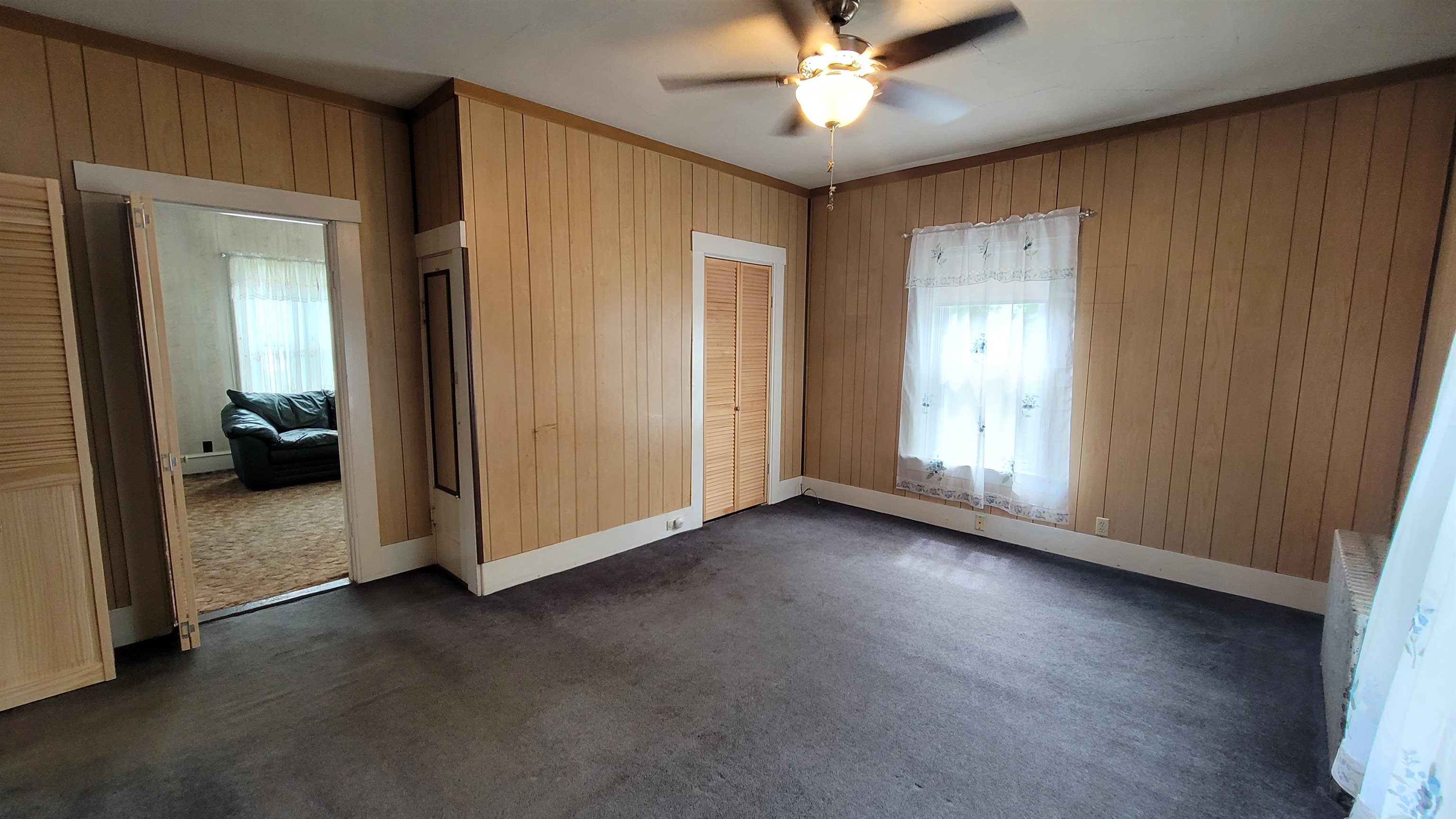 26 West Street Rockingham, VT 05101 - Photo 8 of 23