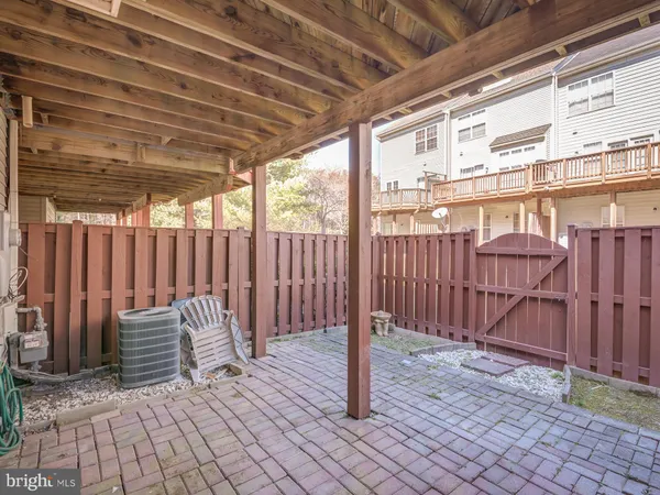 $2,850 | 13510 Turquoise Lane, Herndon, VA 20170