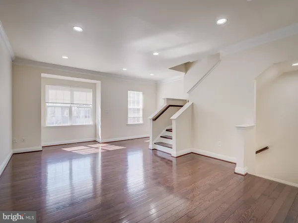 $2,850 | 13510 Turquoise Lane, Herndon, VA 20170