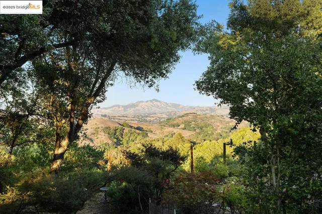 a view of front door of house