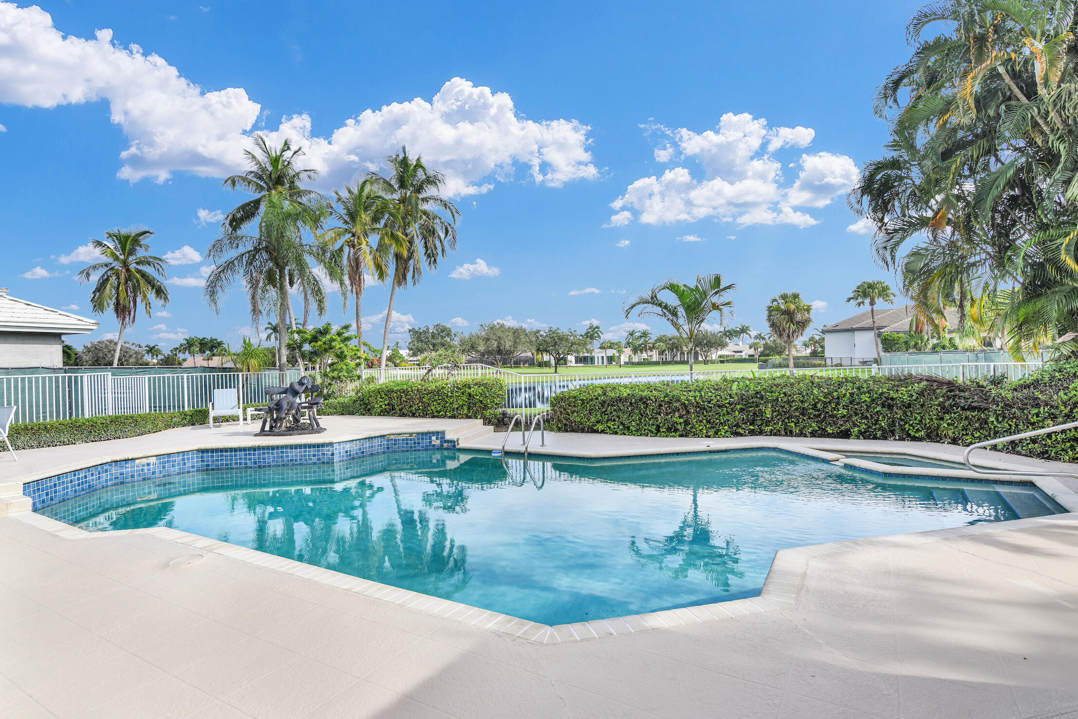 4531 Bocaire Boulevard Boca Raton, FL 33487 - Photo 22 of 61 back patio