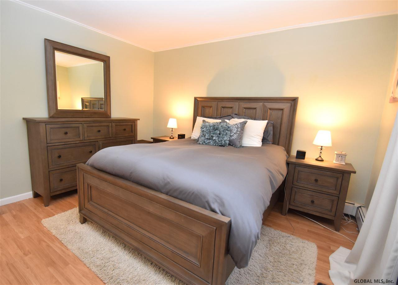 1002 Wayne Road Schenectady, NY 12303 - Photo 19 of 32 Photo 19