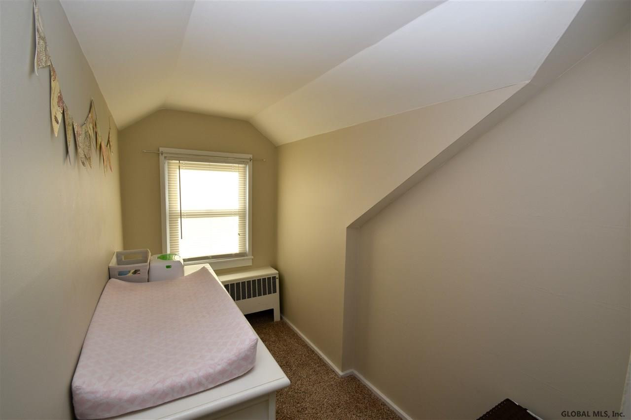 1002 Wayne Road Schenectady, NY 12303 - Photo 26 of 32 Photo 26