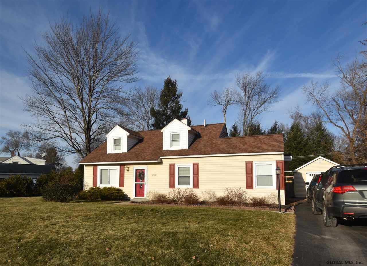 1002 Wayne Road Schenectady, NY 12303 - Photo 3 of 32 Photo 3