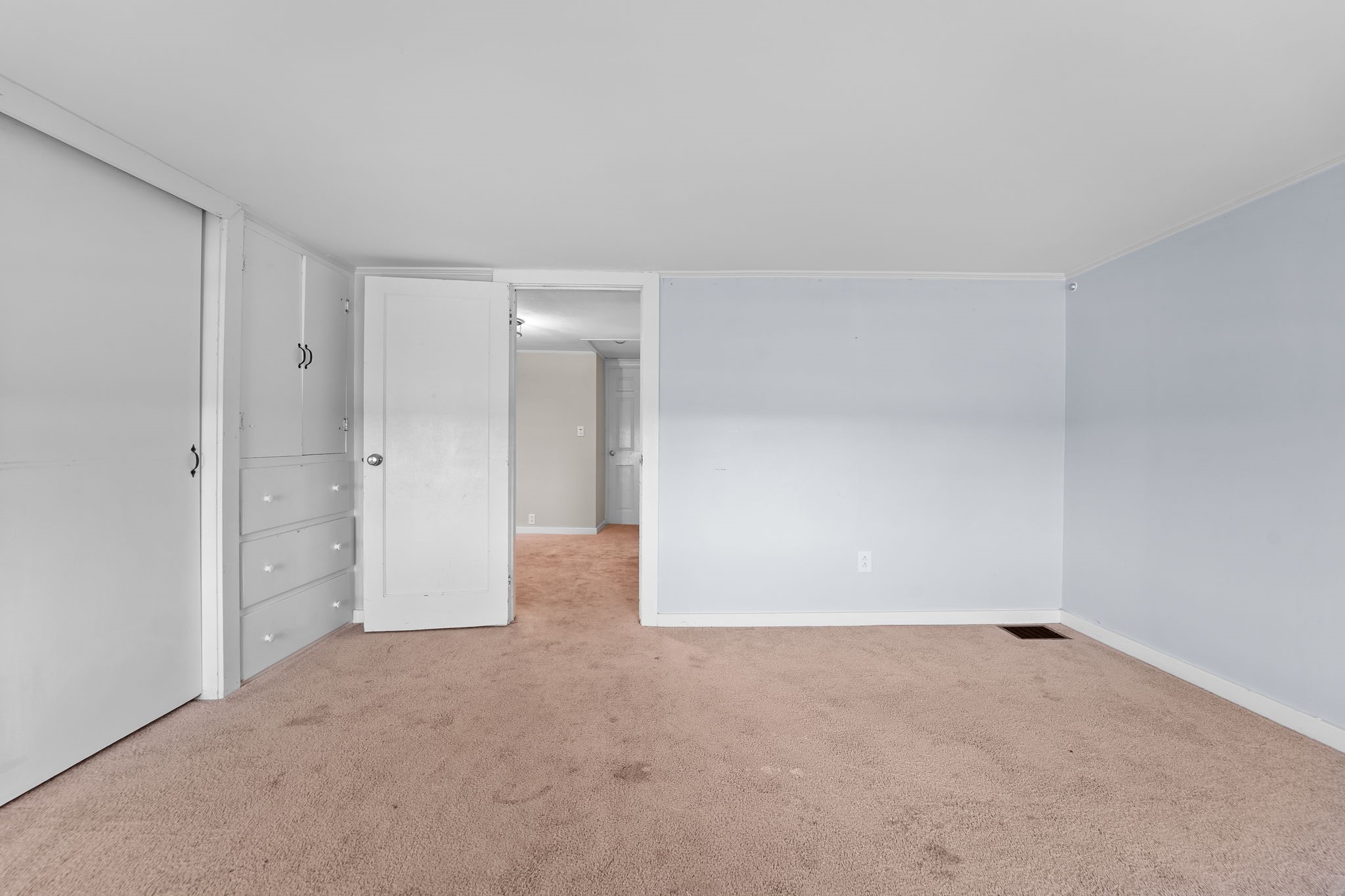 94 Grippen Hill Road Vestal, NY 13850 - Photo 21 of 34