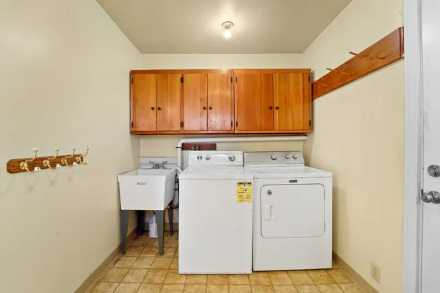 $325,000 | 94 Grippen Hill Road, Vestal, NY 13850