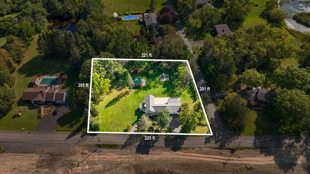 $325,000 | 94 Grippen Hill Road, Vestal, NY 13850