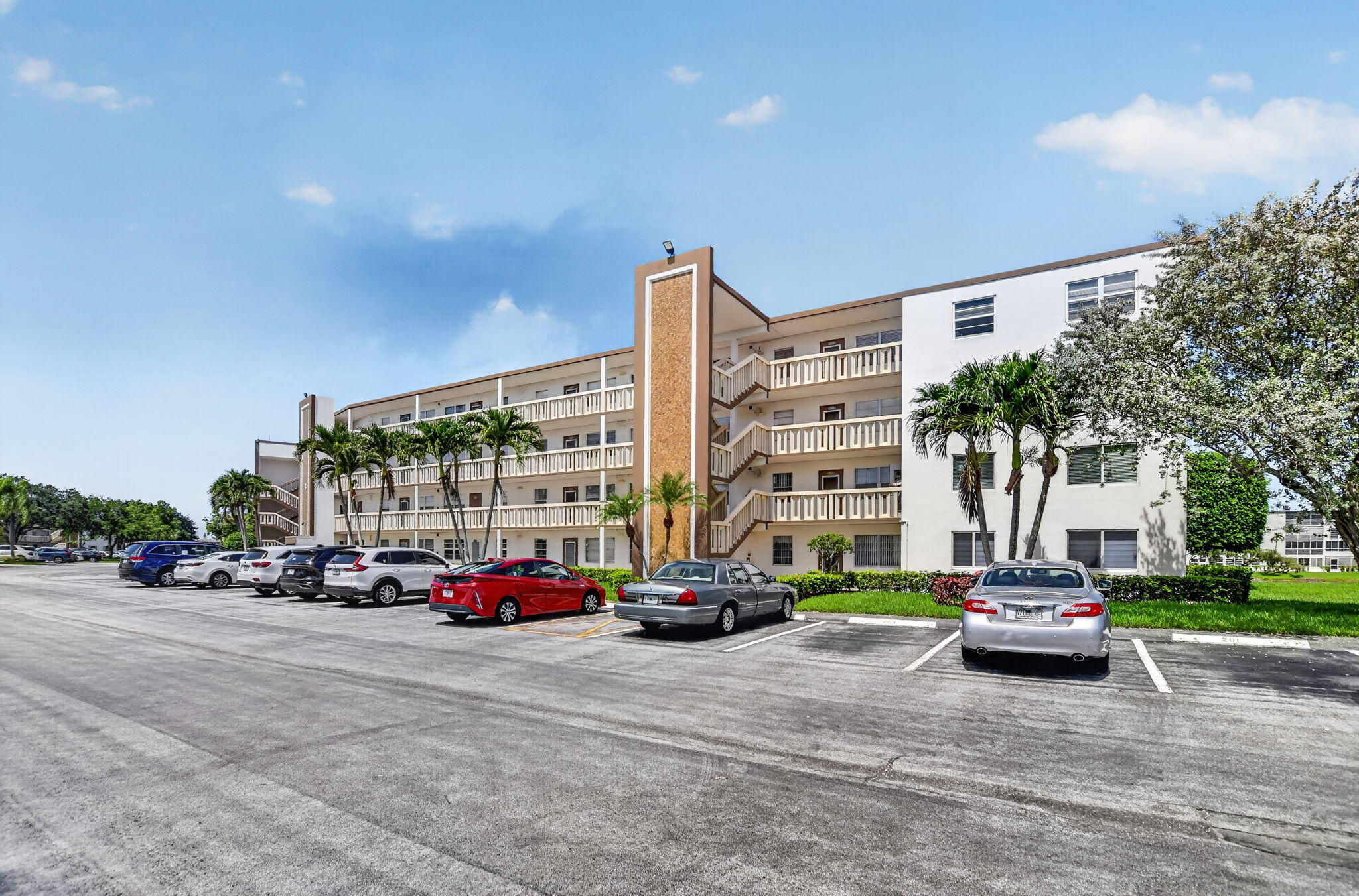 4024 Guildford East, Unit 4024 Boca Raton, FL 33434 - Photo 76 of 76 1-web-or-mls-DSC_7287