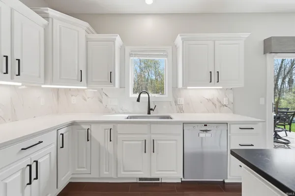 $399,900 | 13212 Winding Vine Run, Fort Wayne, IN 46845