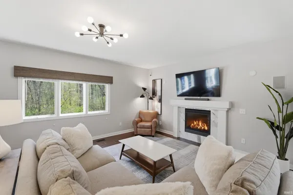 $399,900 | 13212 Winding Vine Run, Fort Wayne, IN 46845