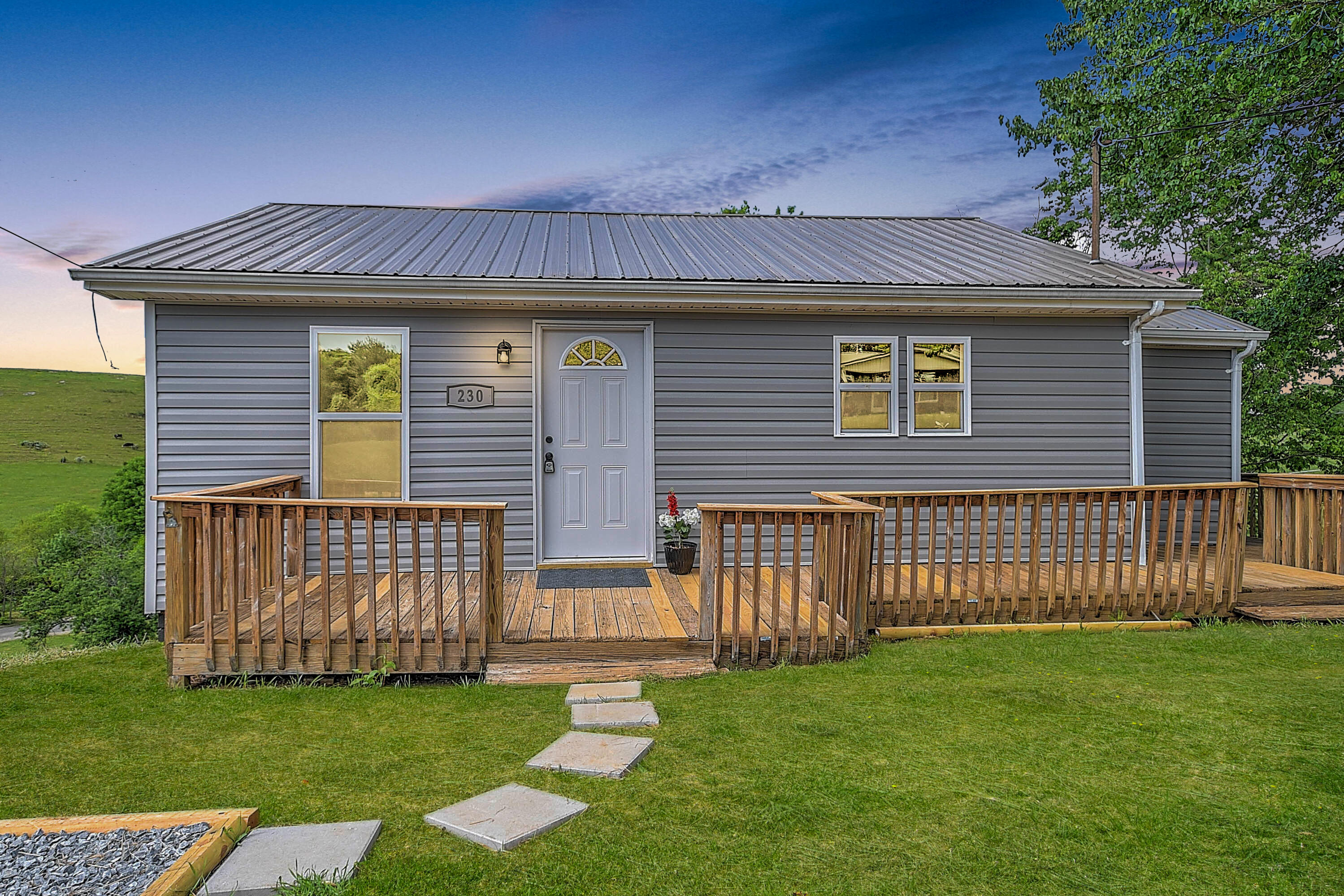 230 Ralph Hoss Road Jonesborough, TN 37659 - Photo 1 of 30 98b316cb7a76449ed7af2694b10058d602ab15db