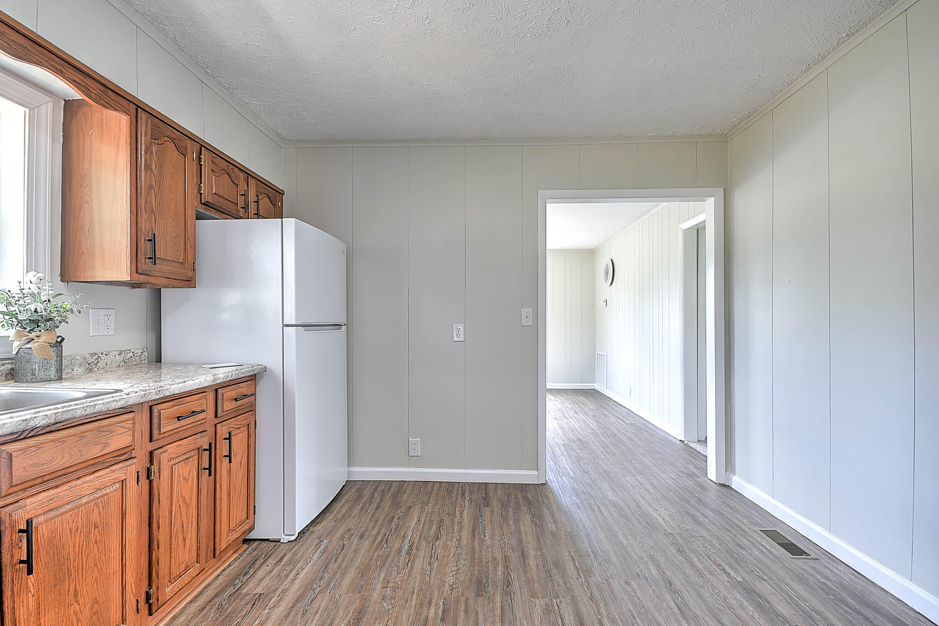 230 Ralph Hoss Road Jonesborough, TN 37659 - Photo 12 of 30 Ralph Hoss-12