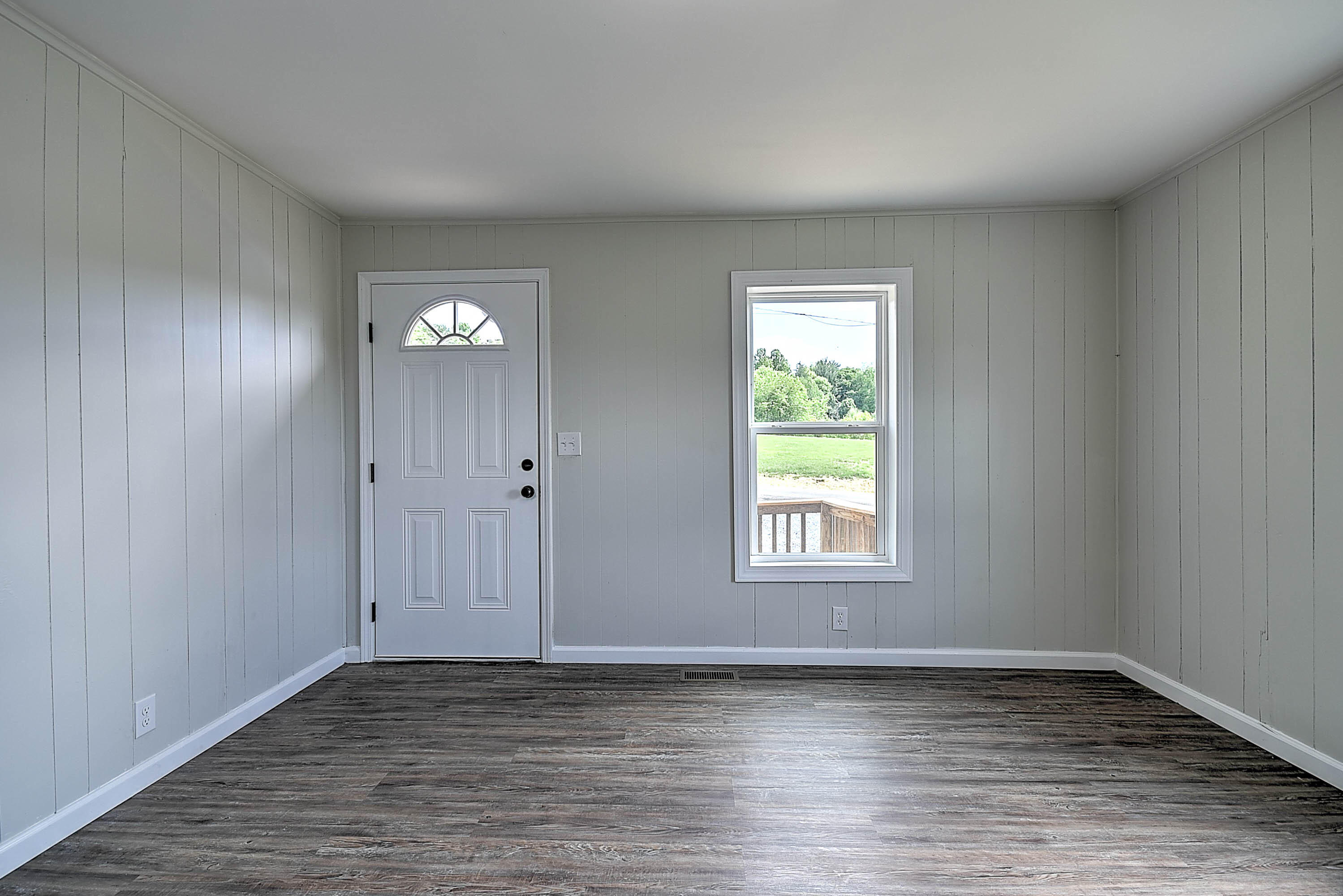 230 Ralph Hoss Road Jonesborough, TN 37659 - Photo 7 of 30 Ralph Hoss-7