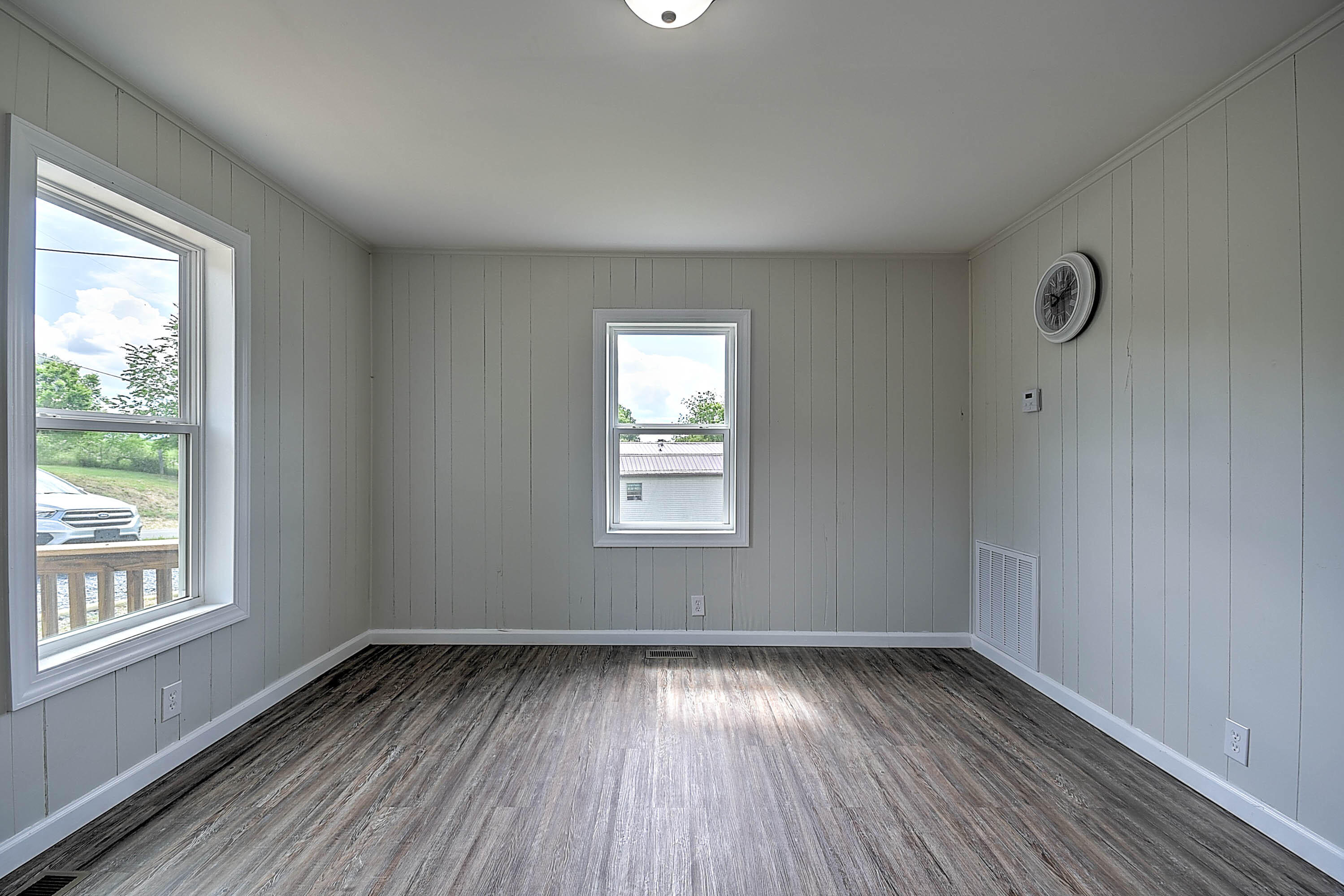 230 Ralph Hoss Road Jonesborough, TN 37659 - Photo 8 of 30 Ralph Hoss-8