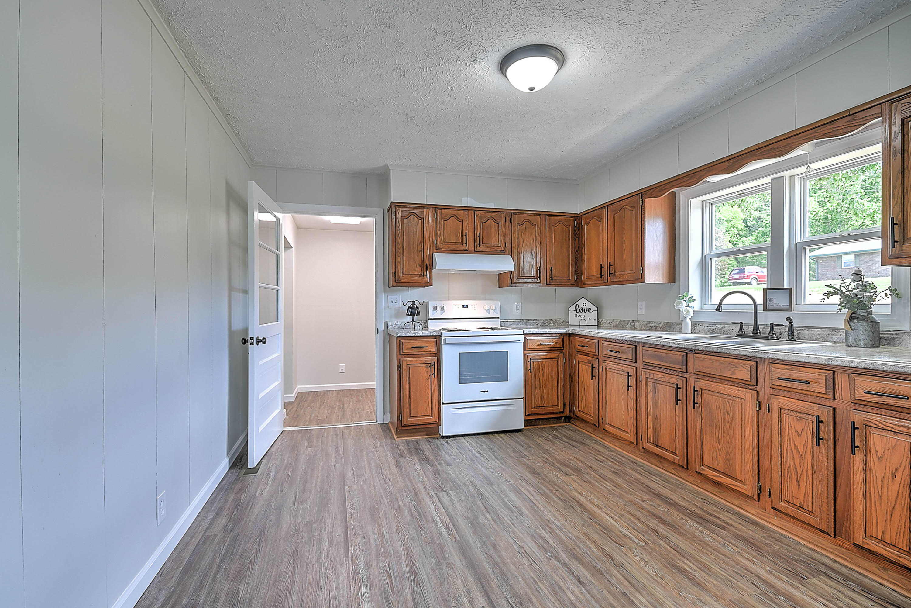 230 Ralph Hoss Road Jonesborough, TN 37659 - Photo 10 of 30 Ralph Hoss-10